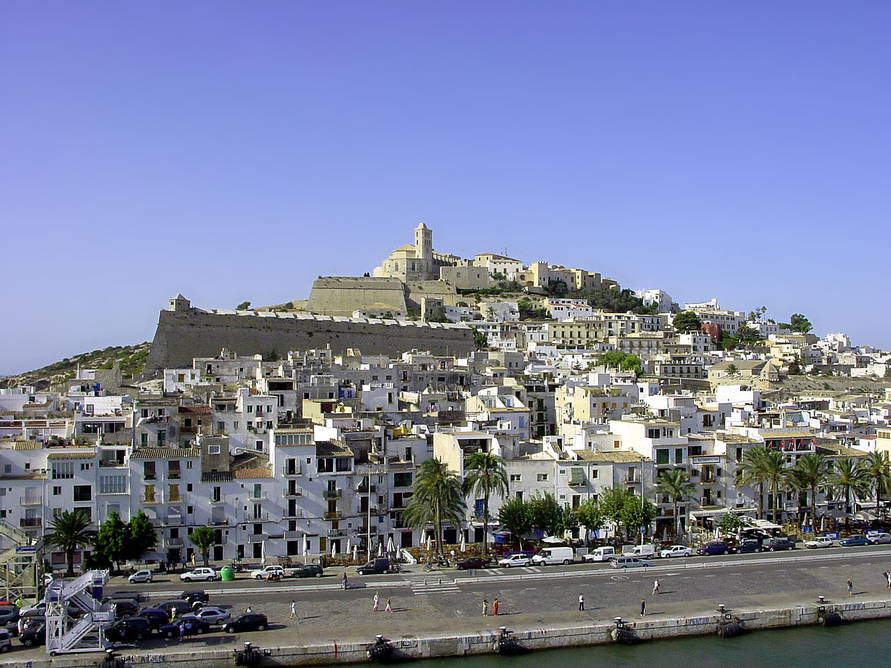 Ibiza travel guide